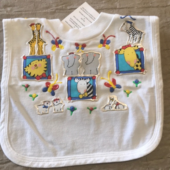 Handmade bib with animals - Picture 1 of 8